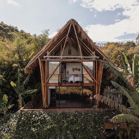 Hotel IBUKU Cabaña Junto al lago con Jacuzzi y Muelle Privados Guatapé Exterior foto