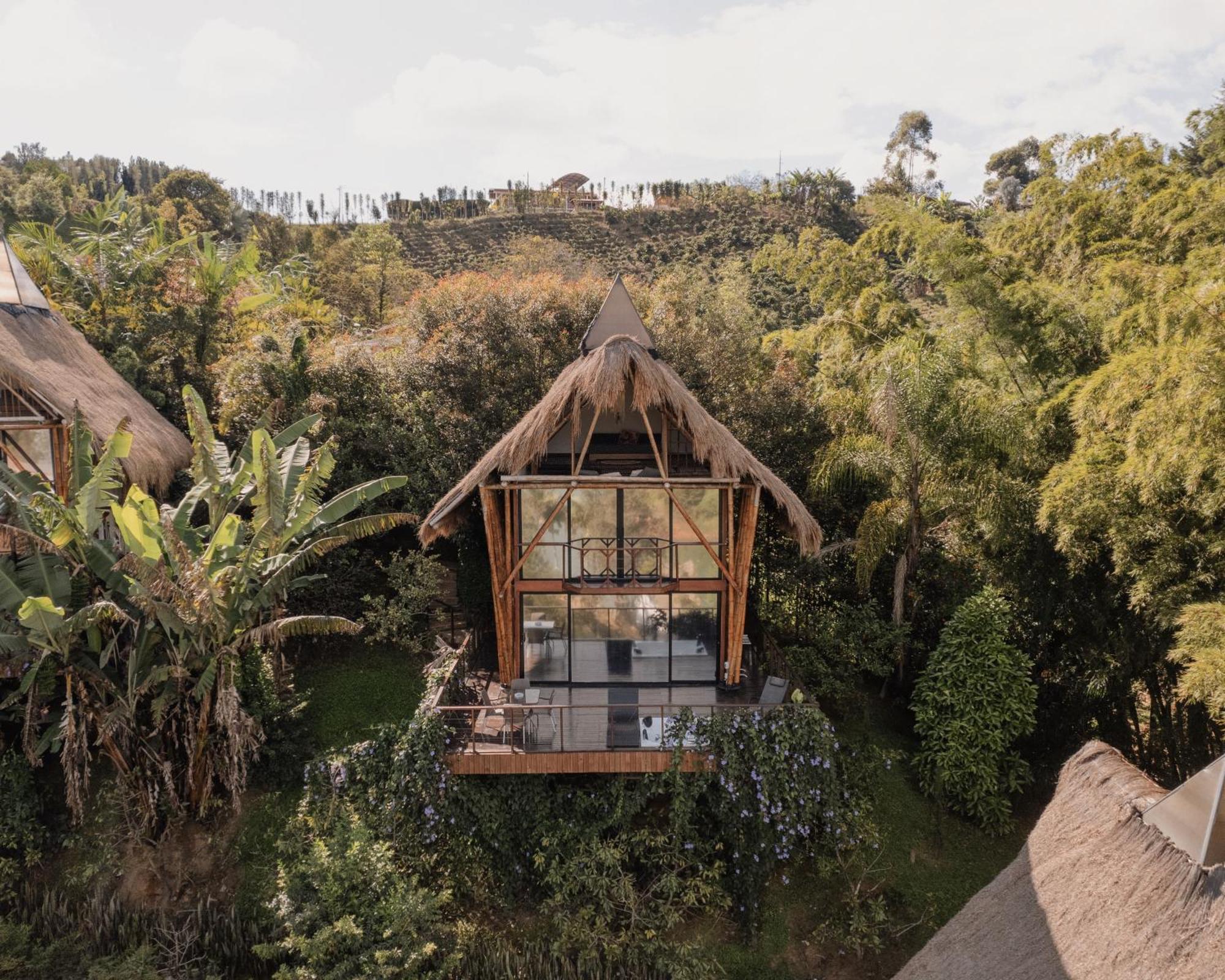 Hotel IBUKU Cabaña Junto al lago con Jacuzzi y Muelle Privados Guatapé Exterior foto